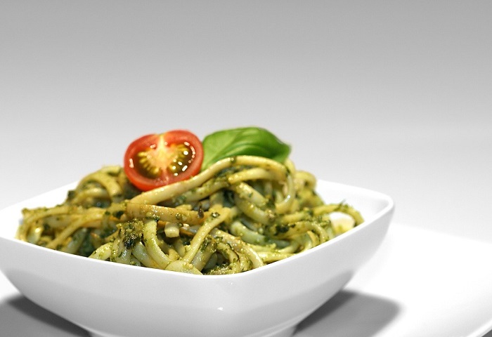 Linguine al pesto