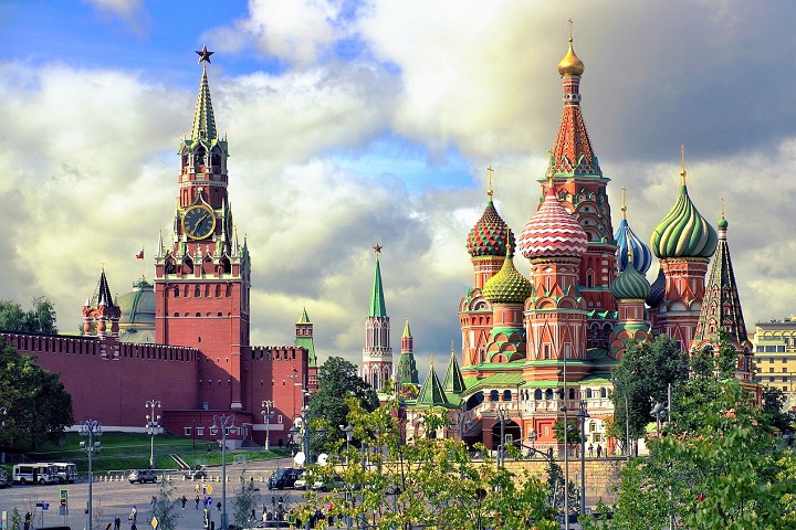 Cattedrale di San Basilio ed il Cremlino a Mosca