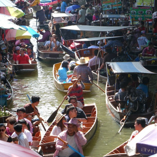 Thailandia, mercato galleggiante
