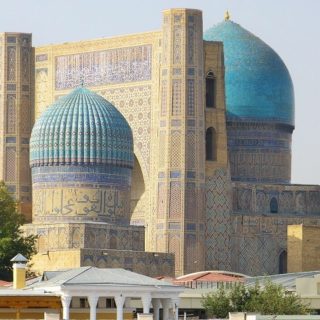 Uzbekistan, moschea di Bibi-Khanym a Samarcanda